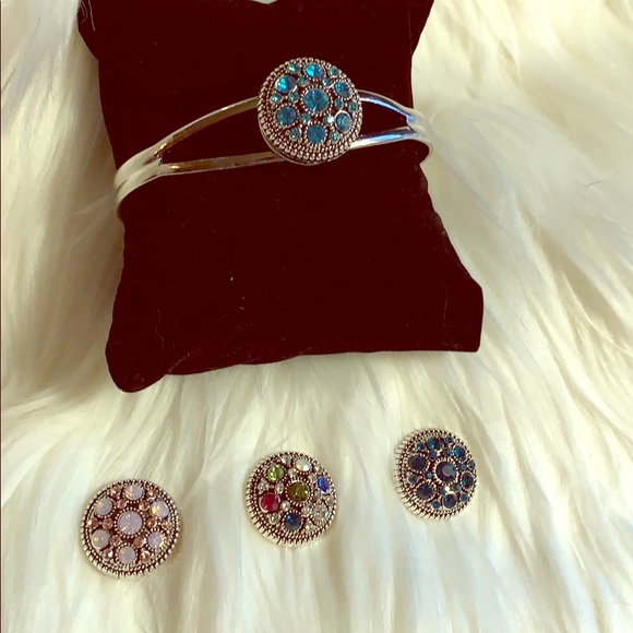 BRACELET WITH 4 INTERCHANGEABLE JEWEL 💎 INSERTS - Picture 2 of 8